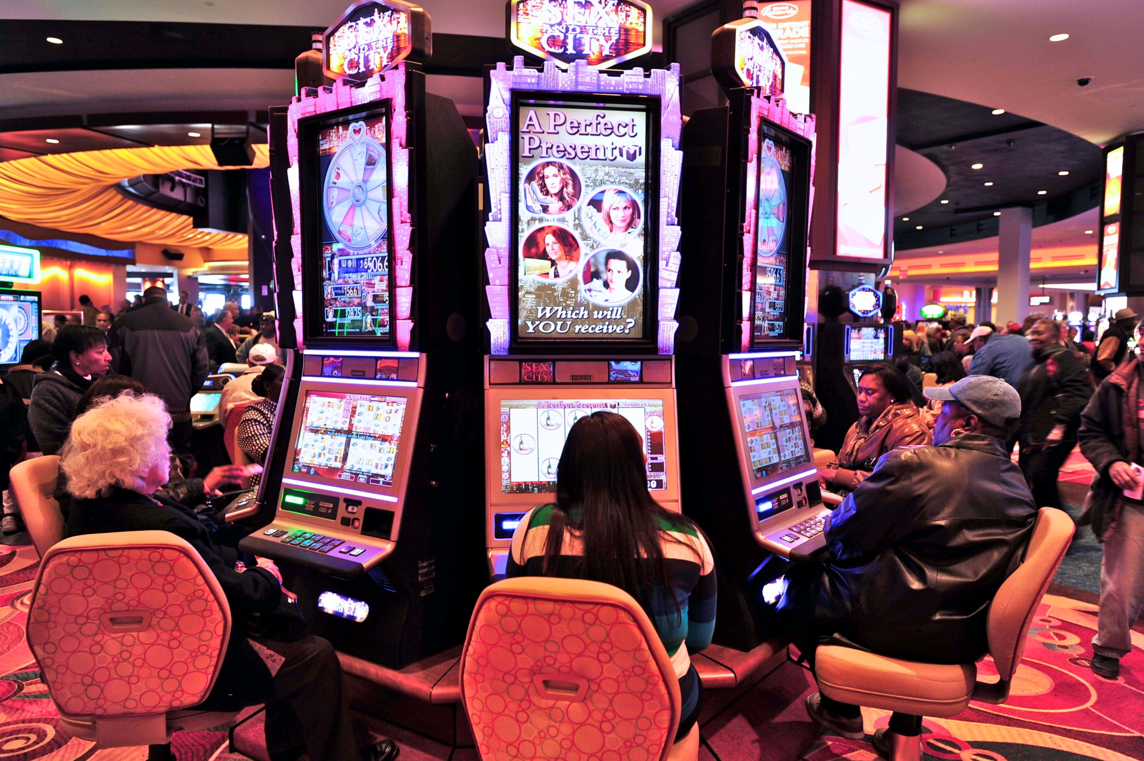 €605 Daily freeroll slot tournament at bWin Casino