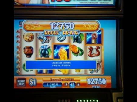 965% Welcome Bonus at Casino com