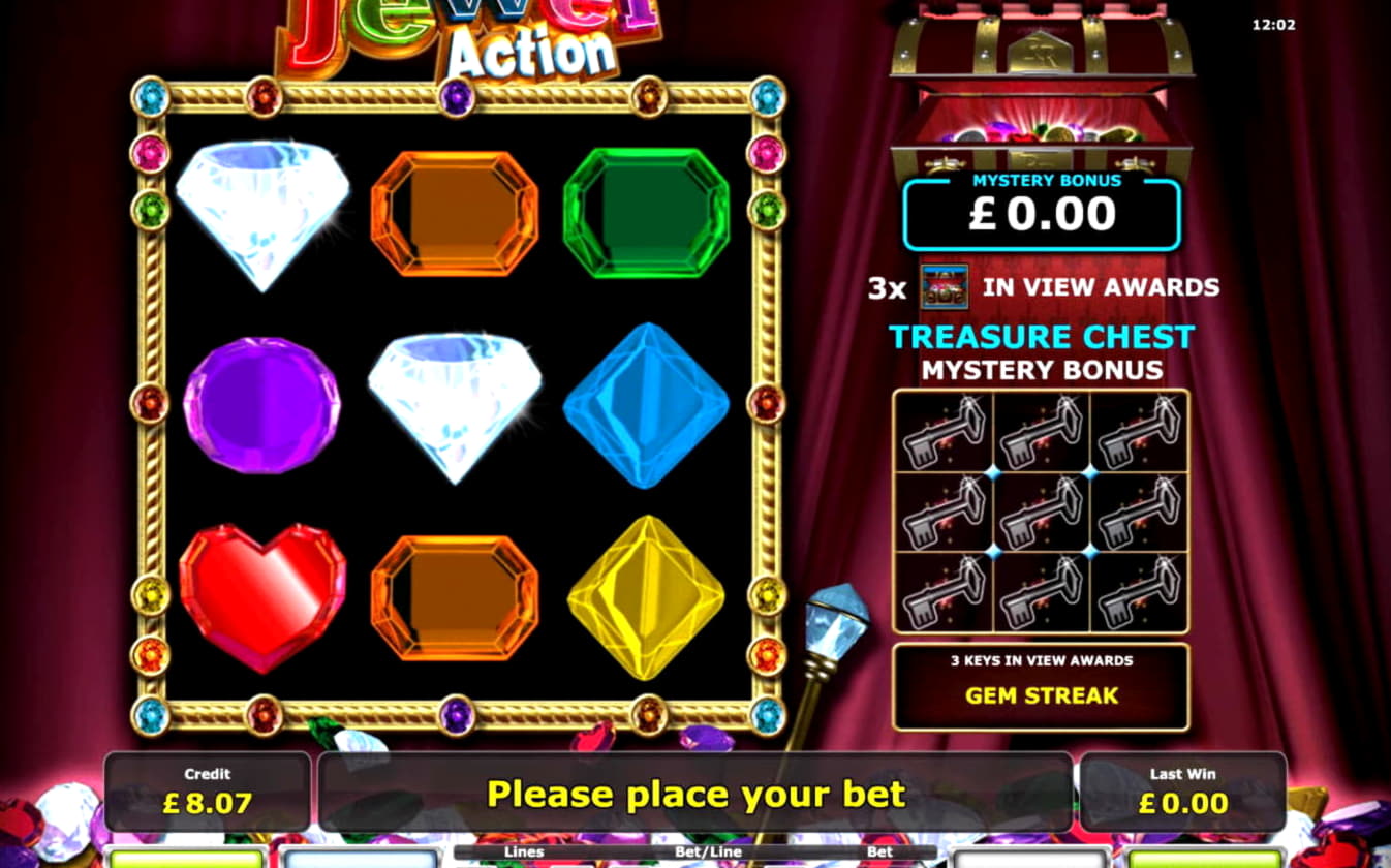 €444 Daily freeroll slot tournament at Cafe Casino