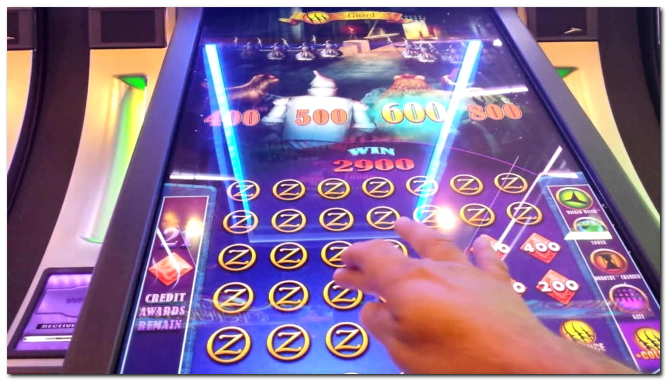 210 Loyalty Free Spins! at Casino com