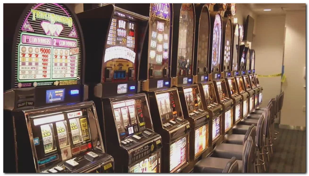 EUR 105 Free Casino Ticket at Casino com