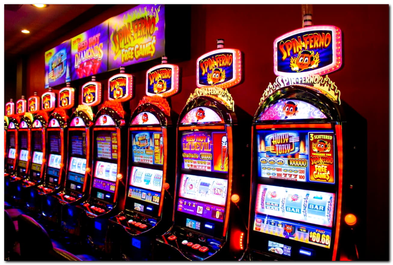 290 FREE SPINS at Ruby Fortune Casino
