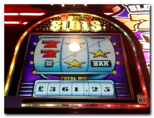 EURO 940 Daily freeroll slot tournament at 888 Casino