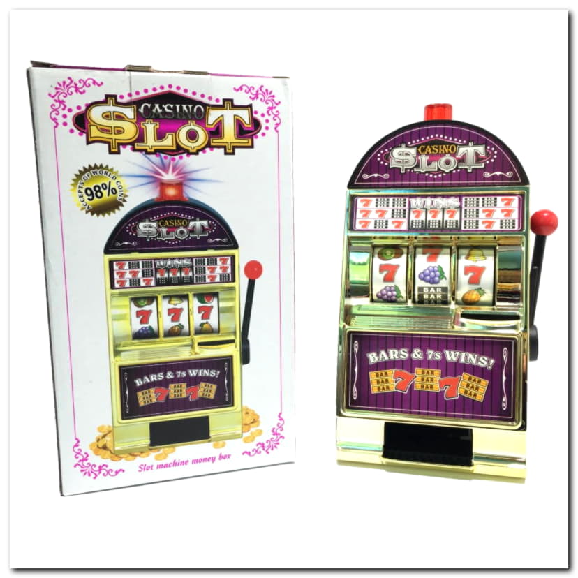 €560 Daily freeroll slot tournament at Royal Panda Casino