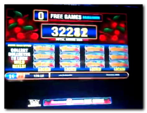 200% Welcome Bonus at Royal Panda Casino
