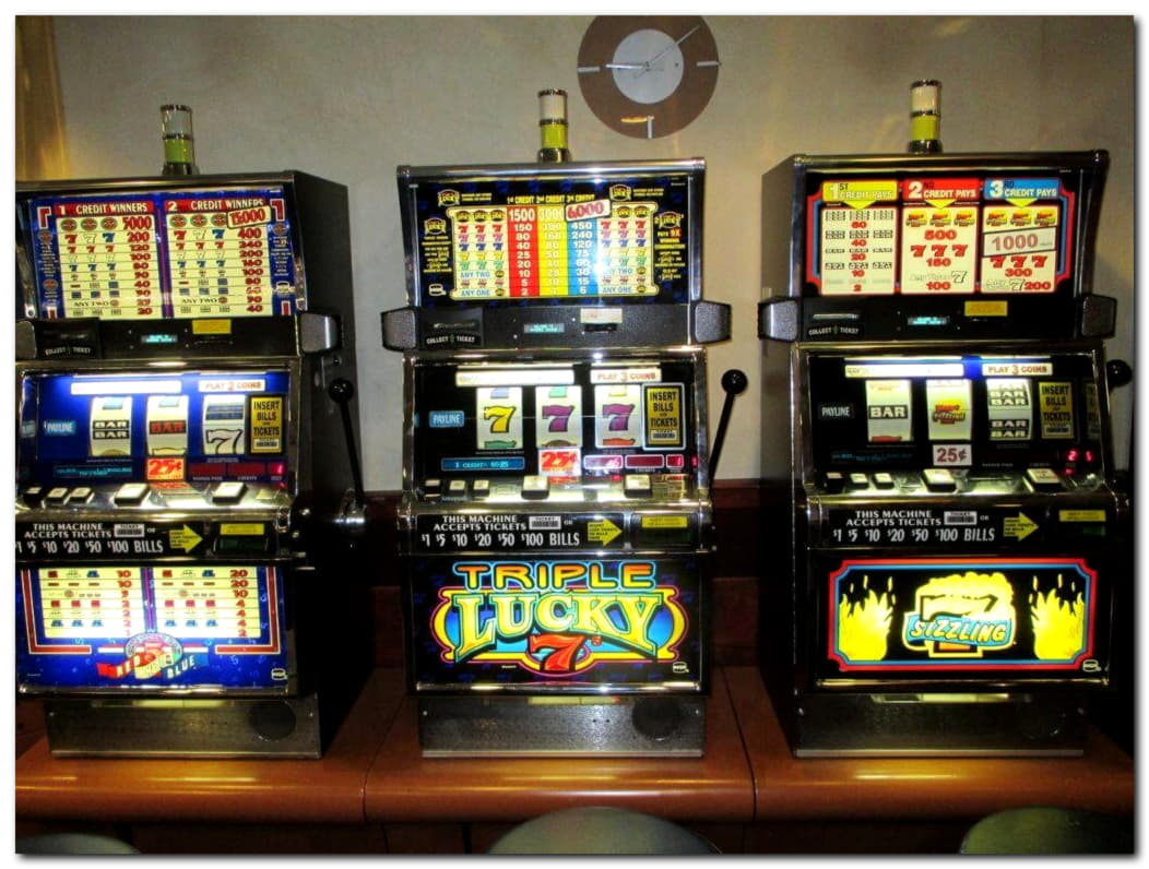 £480 Mobile freeroll slot tournament at Intertops Casino