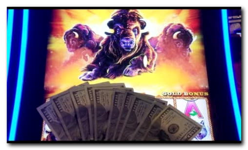 Eur 995 Mobile freeroll slot tournament at Casino Las Vegas