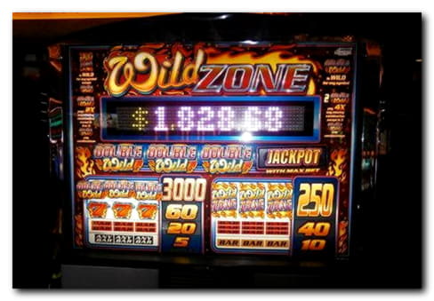 £295 free casino chip at Casino com
