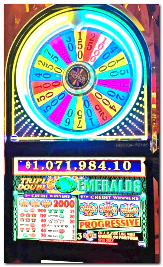 295% Match Bonus at Casino com