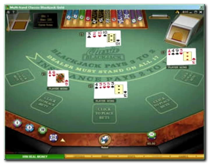 €770 Daily freeroll slot tournament at Golden Star Casino