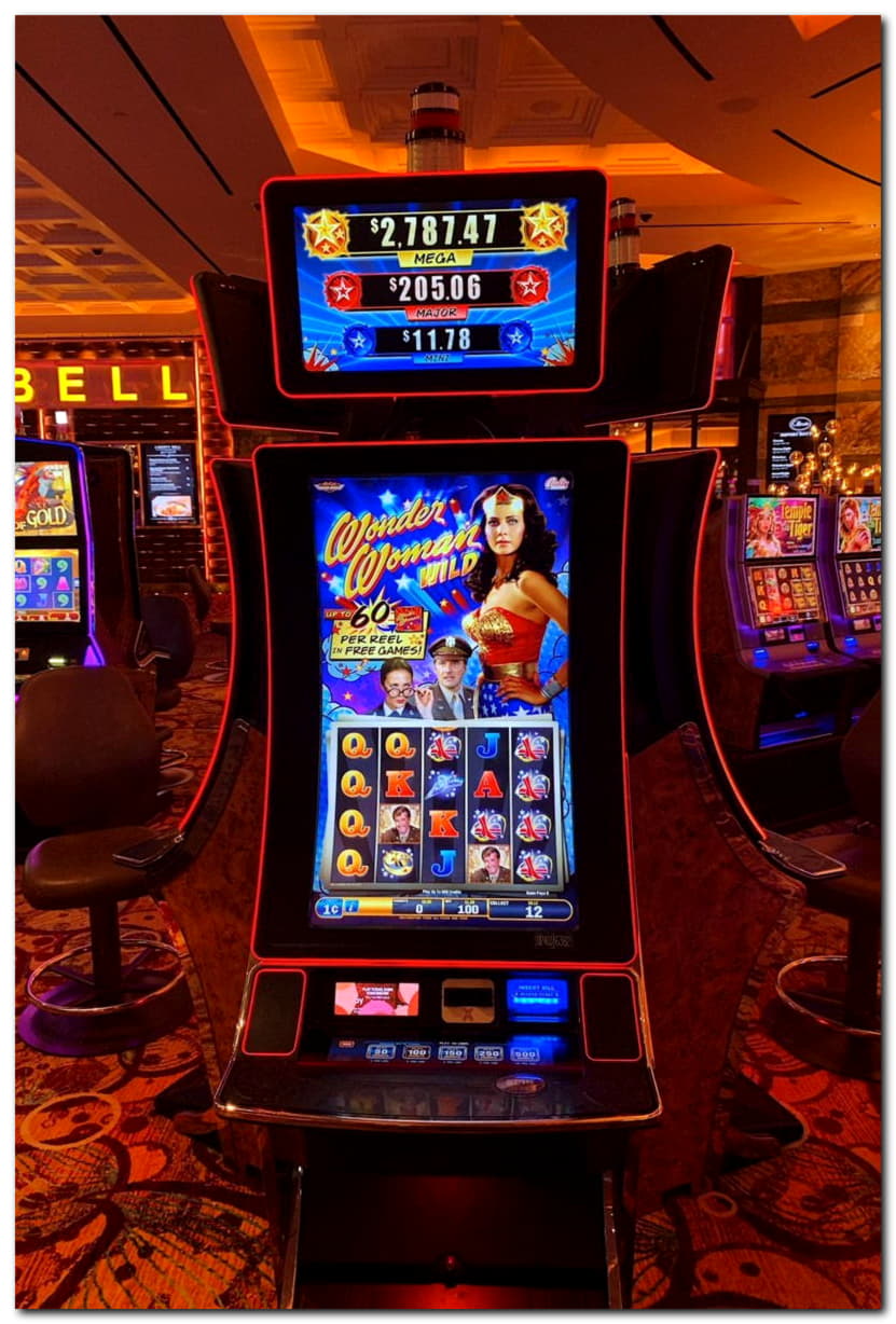 11 Free Spins at Maldives Casino 