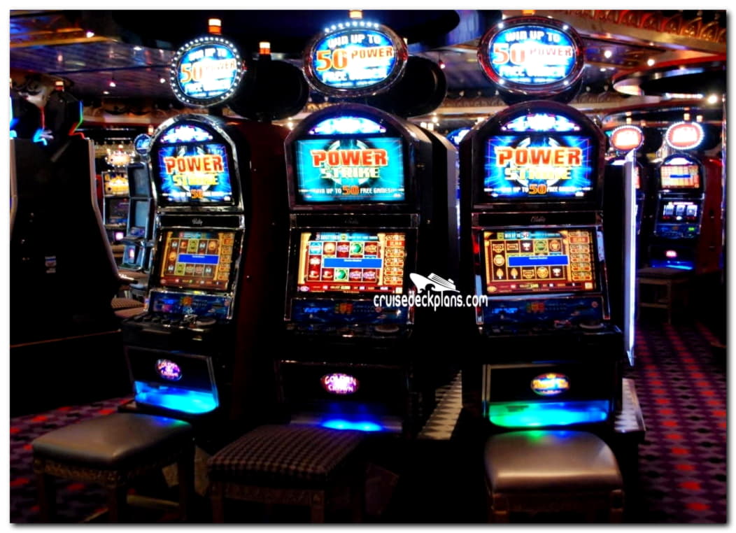$560 Free Casino Chip at Royal Panda Casino