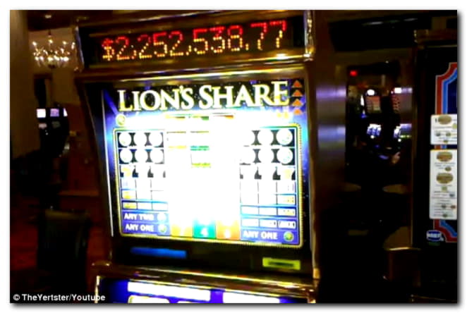 EUR 105 Mobile freeroll slot tournament at River Belle Casino